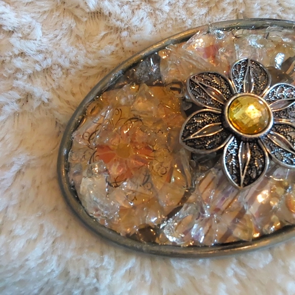 🌺 🎉HOST PICK🎉 Buckle Rage Silver, Crystal & Embellished Belt Buckle - Picture 3 of 10